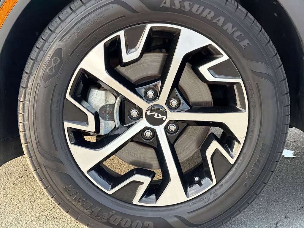 Thumbnail: 2023 Kia Sportage - 7