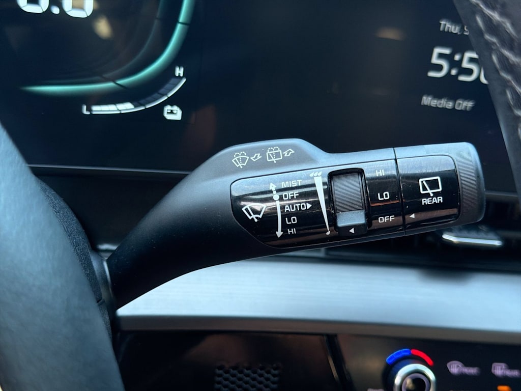 Thumbnail: 2023 Kia Sportage - 31