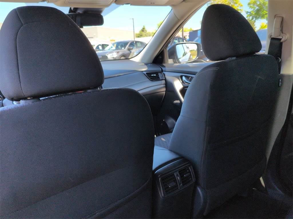 Thumbnail: 2020 Nissan Rogue - 28