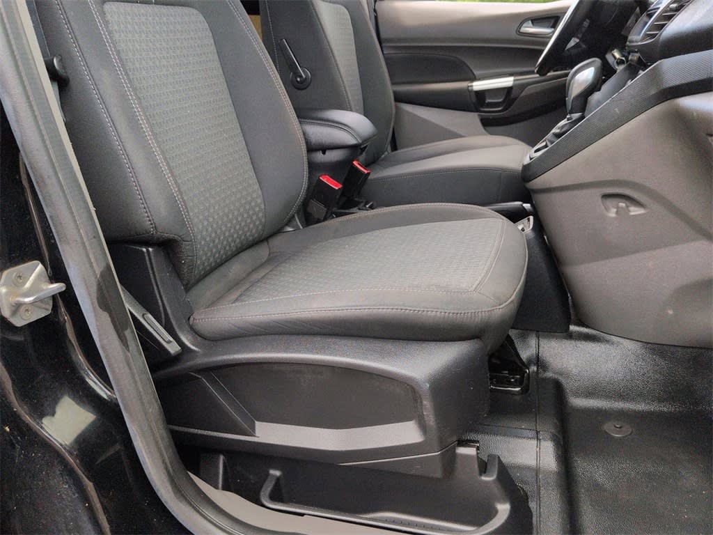 Thumbnail: 2019 Ford Transit Series - 28