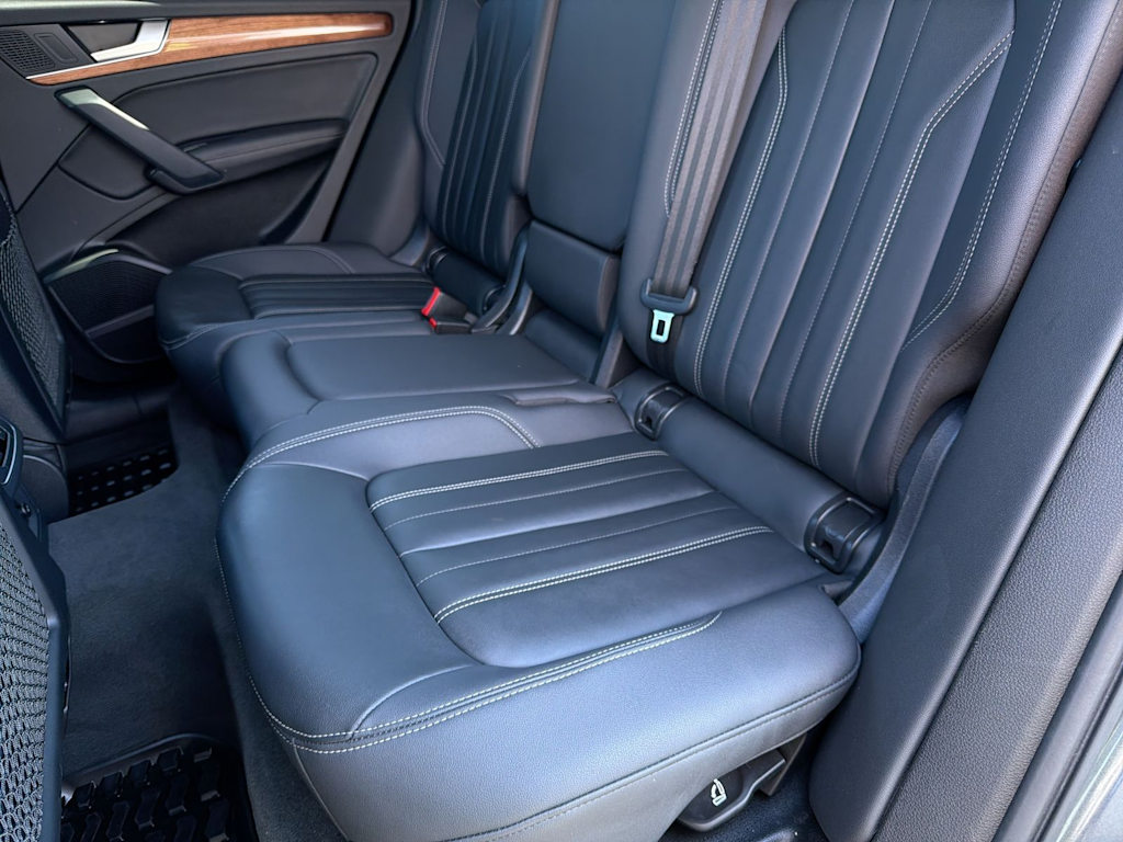 Thumbnail: 2023 Audi Q5 - 13