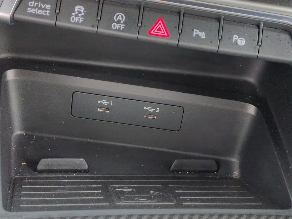 Thumbnail: 2022 Audi S3 - 36