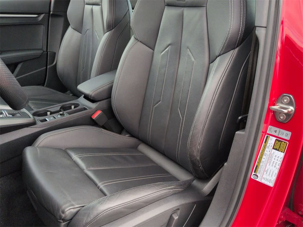 Thumbnail: 2022 Audi S3 - 10