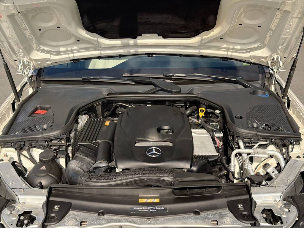 Thumbnail: 2017 Mercedes-Benz E-Class - 8