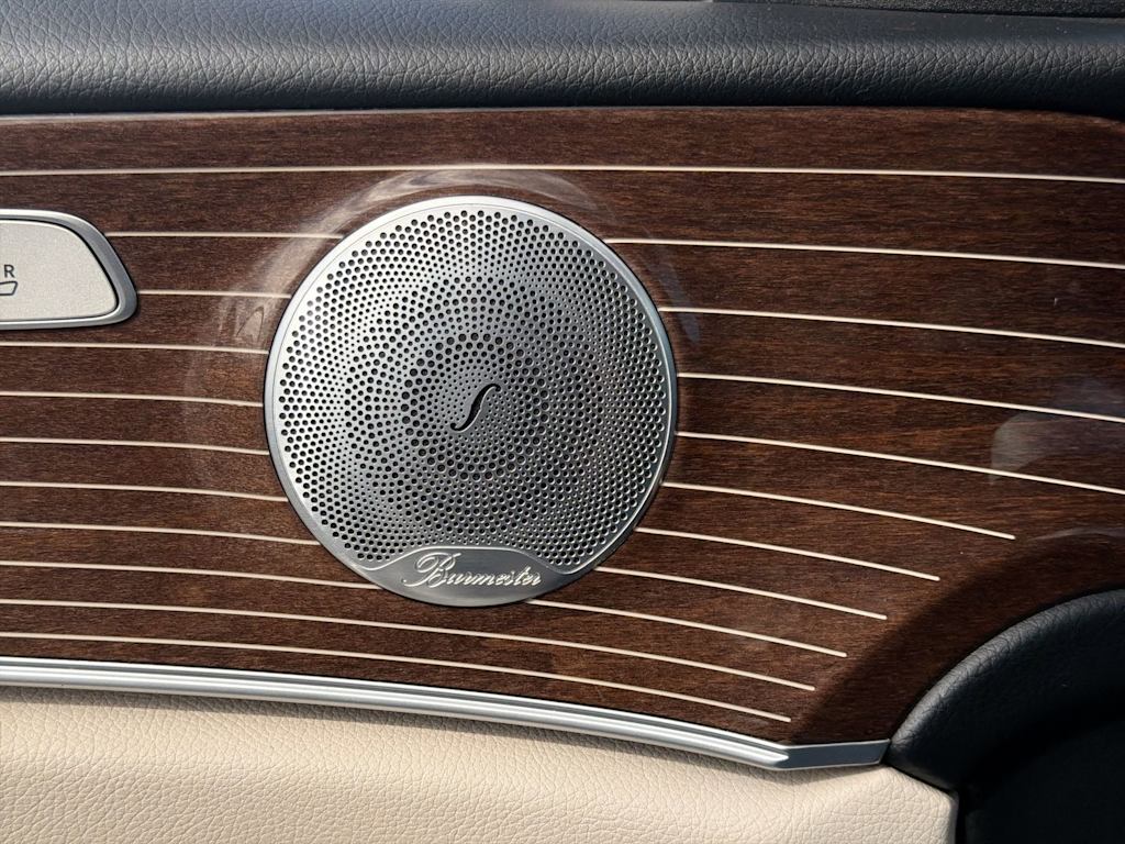Thumbnail: 2017 Mercedes-Benz E-Class - 35