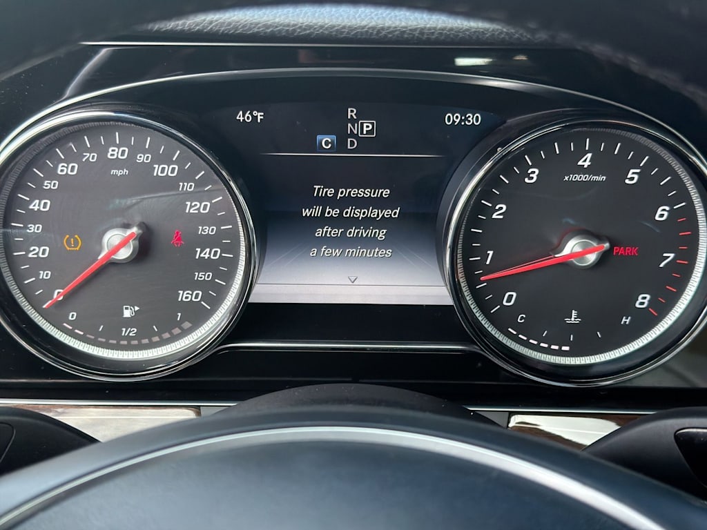 Thumbnail: 2017 Mercedes-Benz E-Class - 14