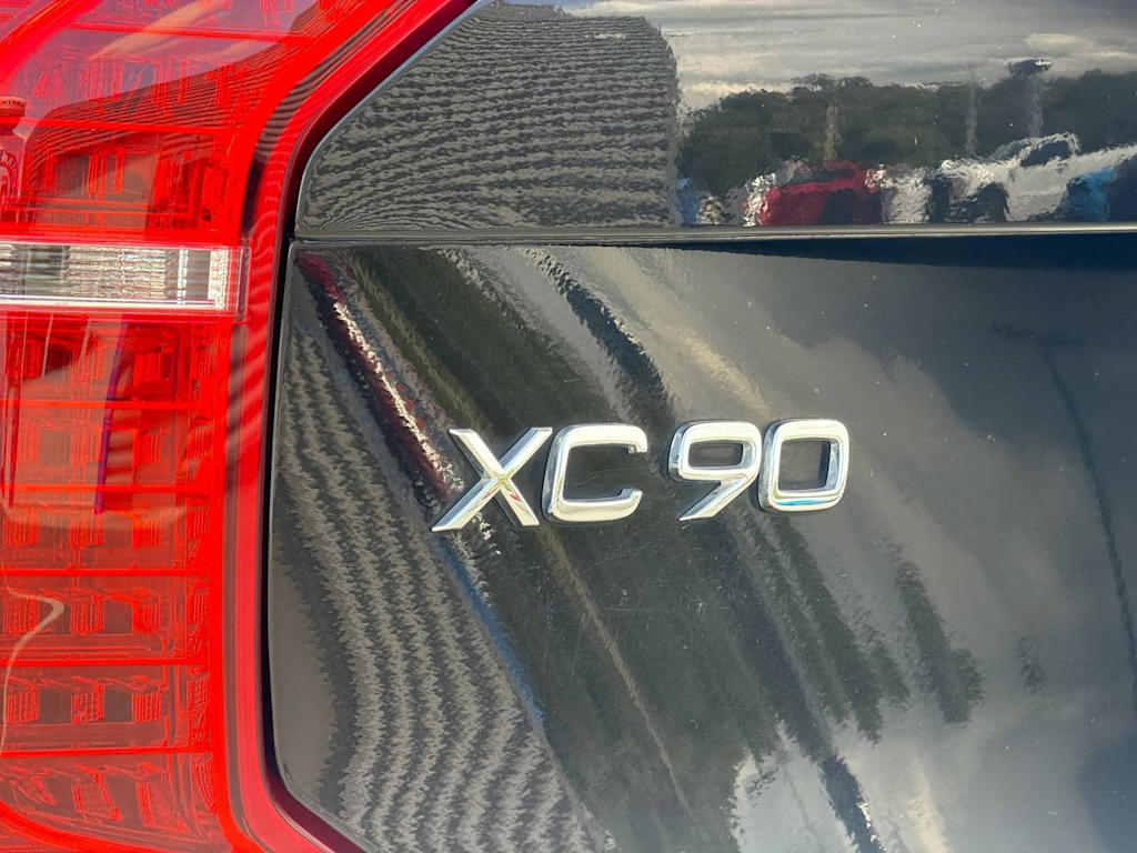 Thumbnail: 2016 Volvo XC90 - 26