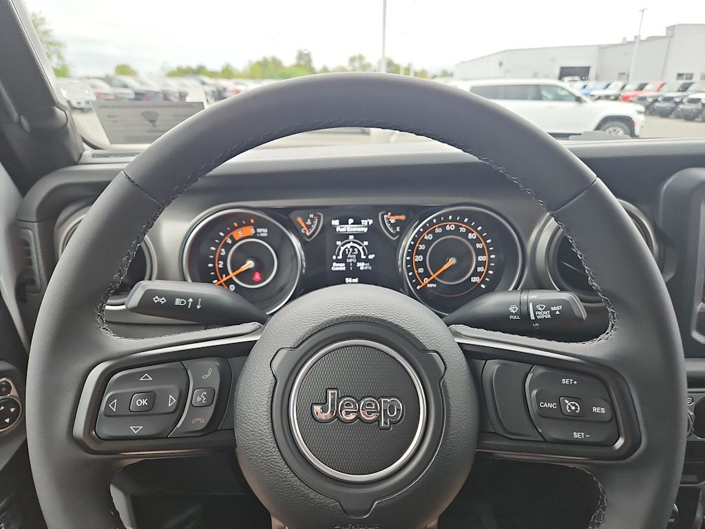 2023 Jeep Gladiator Sport 2