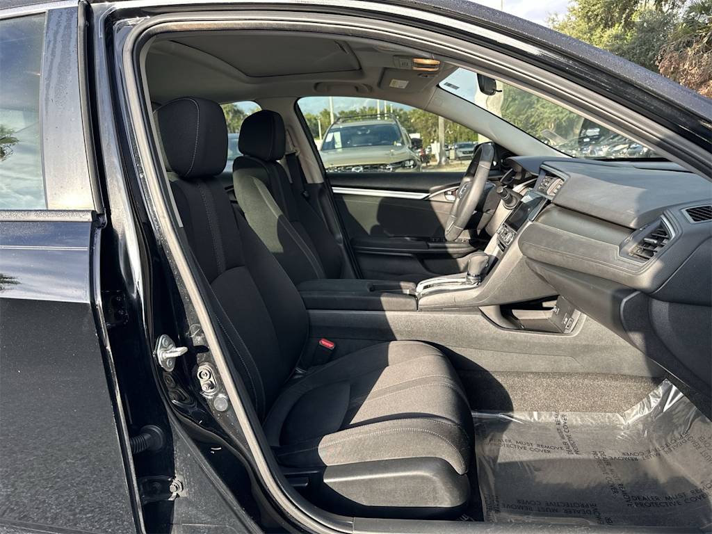 Thumbnail: 2017 Honda Civic - 8