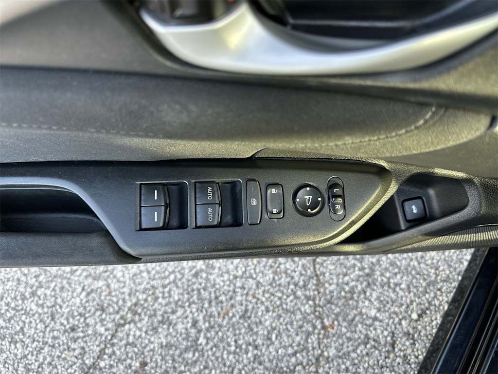 Thumbnail: 2017 Honda Civic - 15