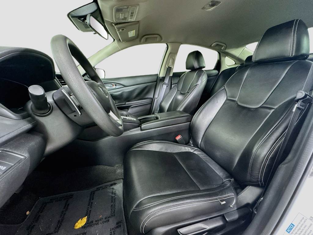 Thumbnail: 2019 Honda Insight - 11