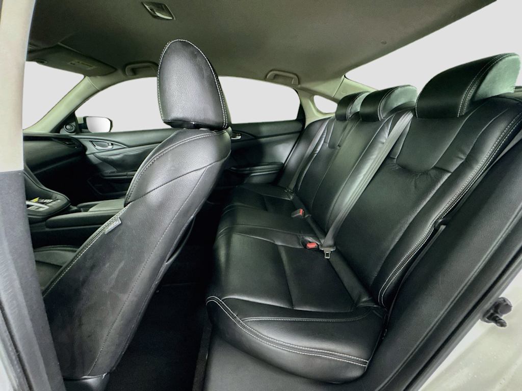 Thumbnail: 2019 Honda Insight - 13