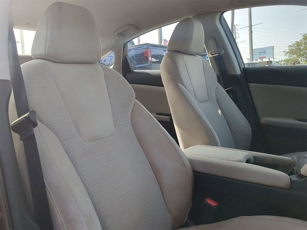 Thumbnail: 2020 Honda Insight - 9