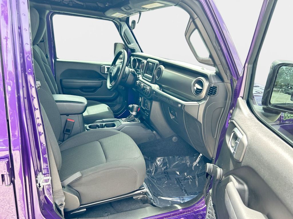 Thumbnail: 2023 Jeep Wrangler - 10