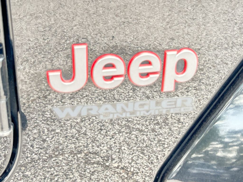 Thumbnail: 2019 Jeep Wrangler - 7