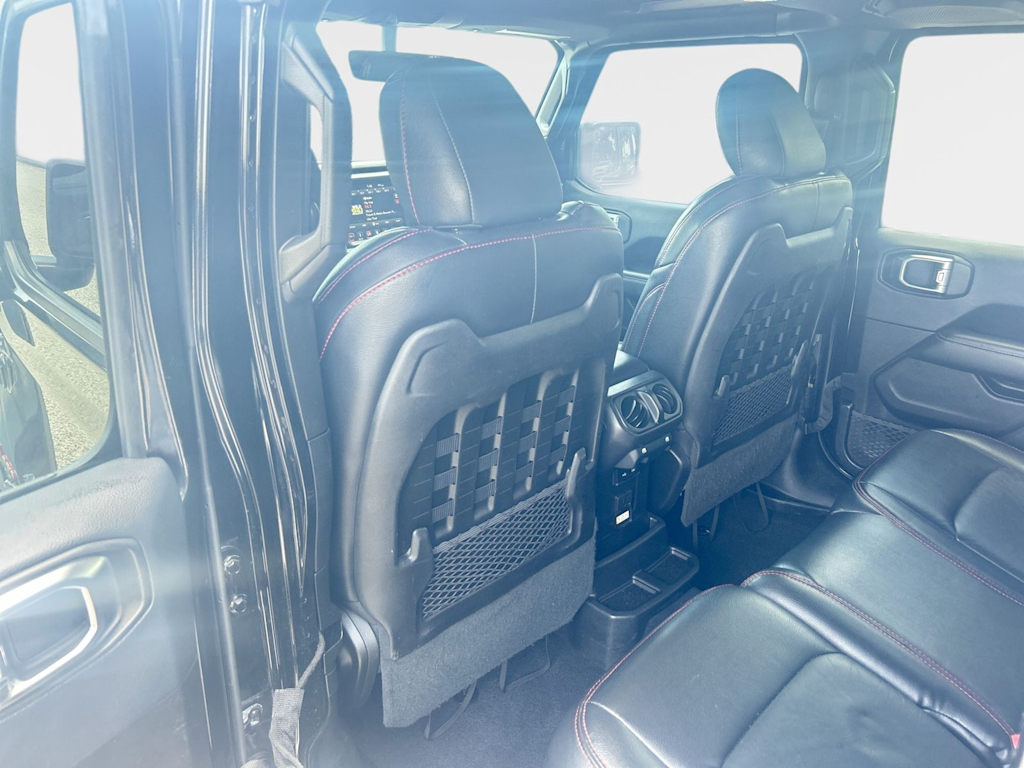 Thumbnail: 2019 Jeep Wrangler - 12