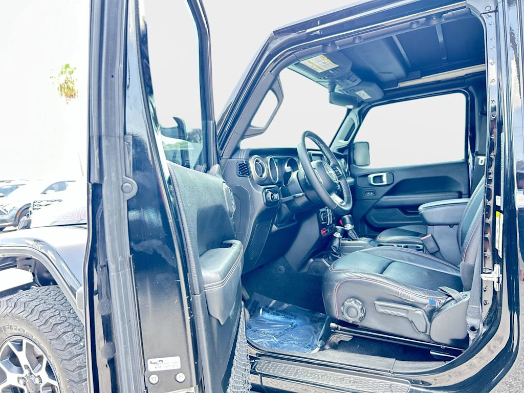 Thumbnail: 2019 Jeep Wrangler - 10