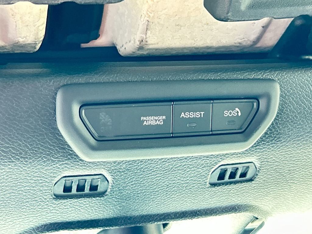 Thumbnail: 2022 Jeep Wrangler - 18