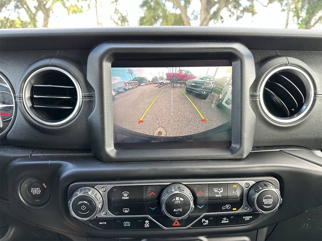 Thumbnail: 2023 Jeep Wrangler - 21