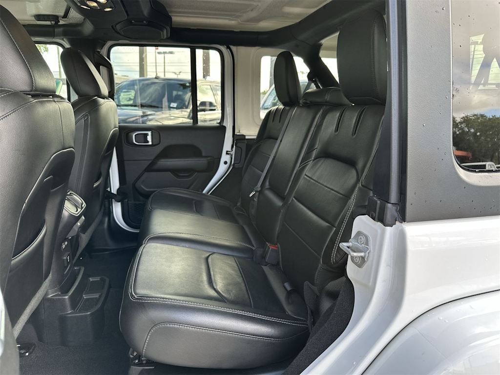 Thumbnail: 2023 Jeep Wrangler - 10