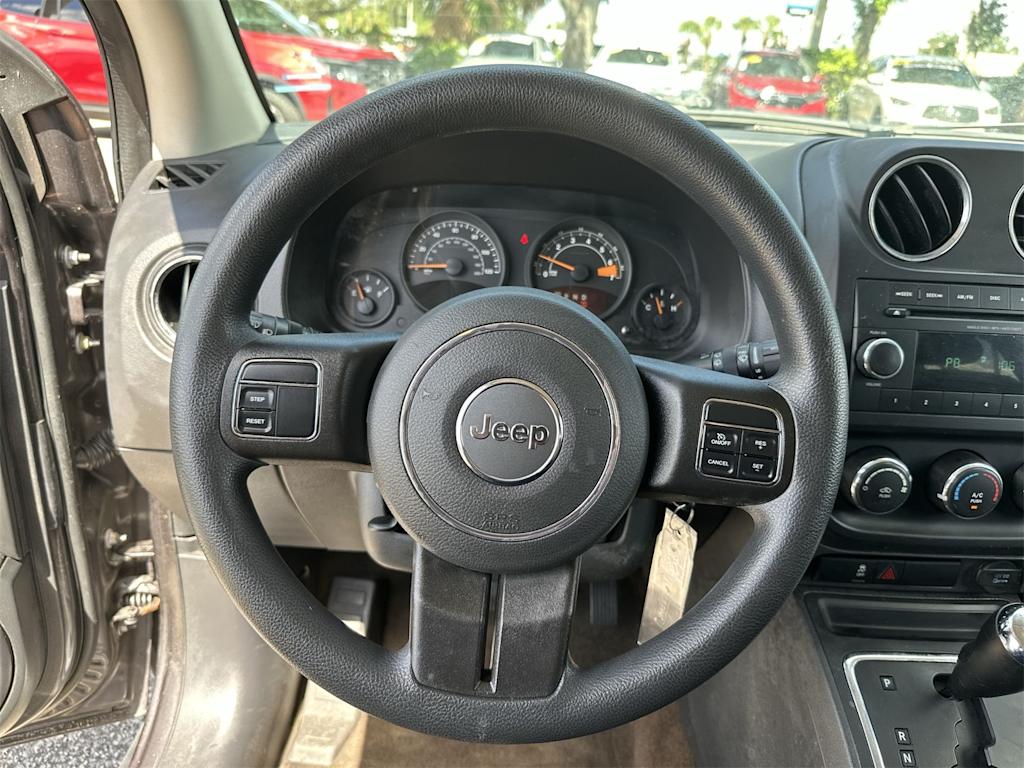 Thumbnail: 2015 Jeep Compass - 2