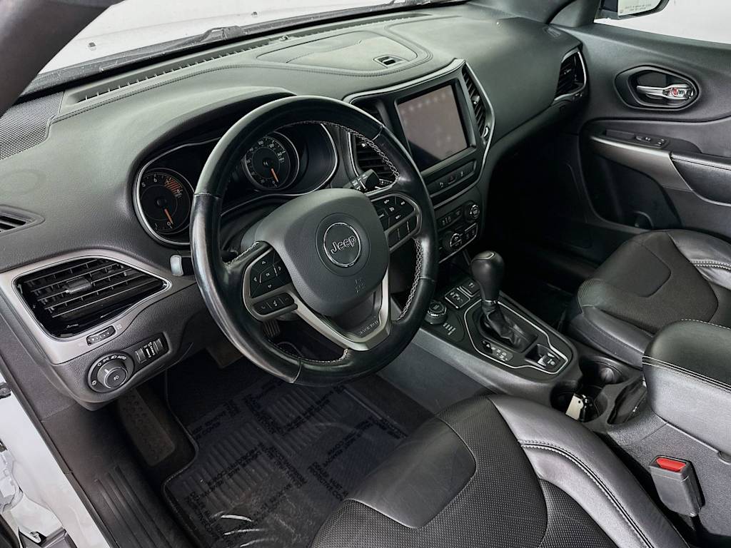 Thumbnail: 2021 Jeep Cherokee - 2