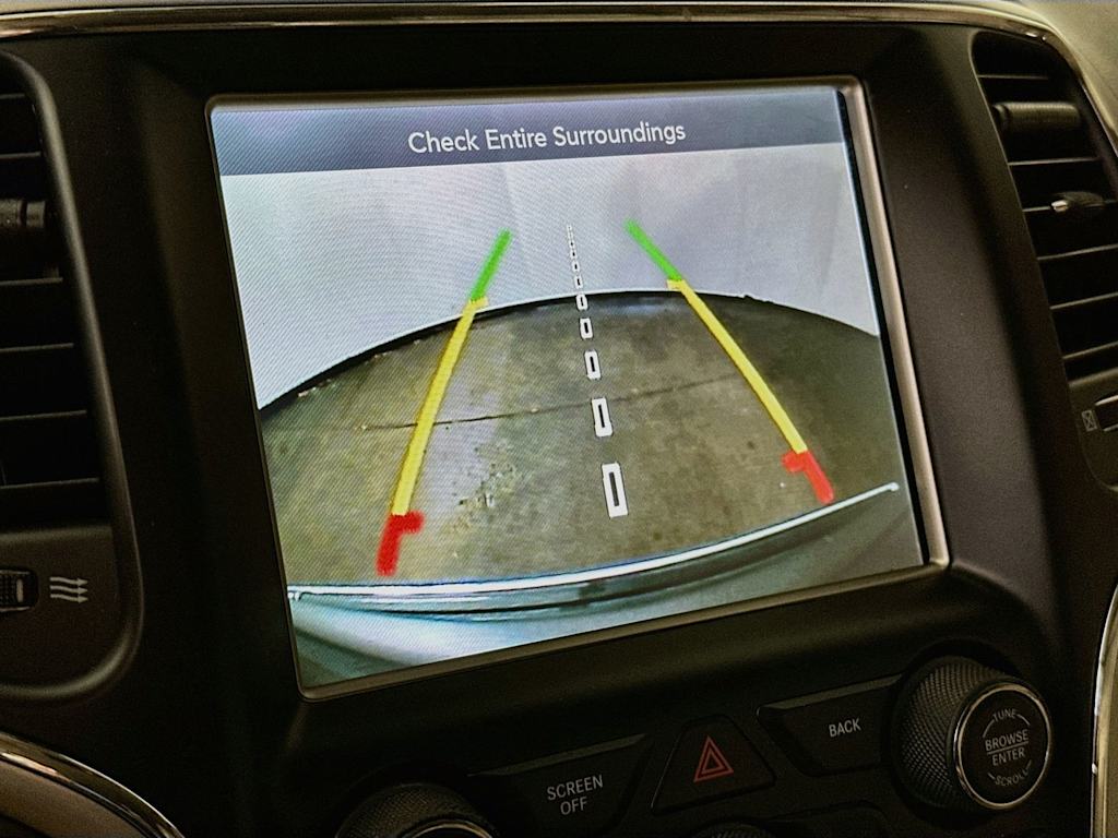 Thumbnail: 2017 Jeep Grand Cherokee - 29