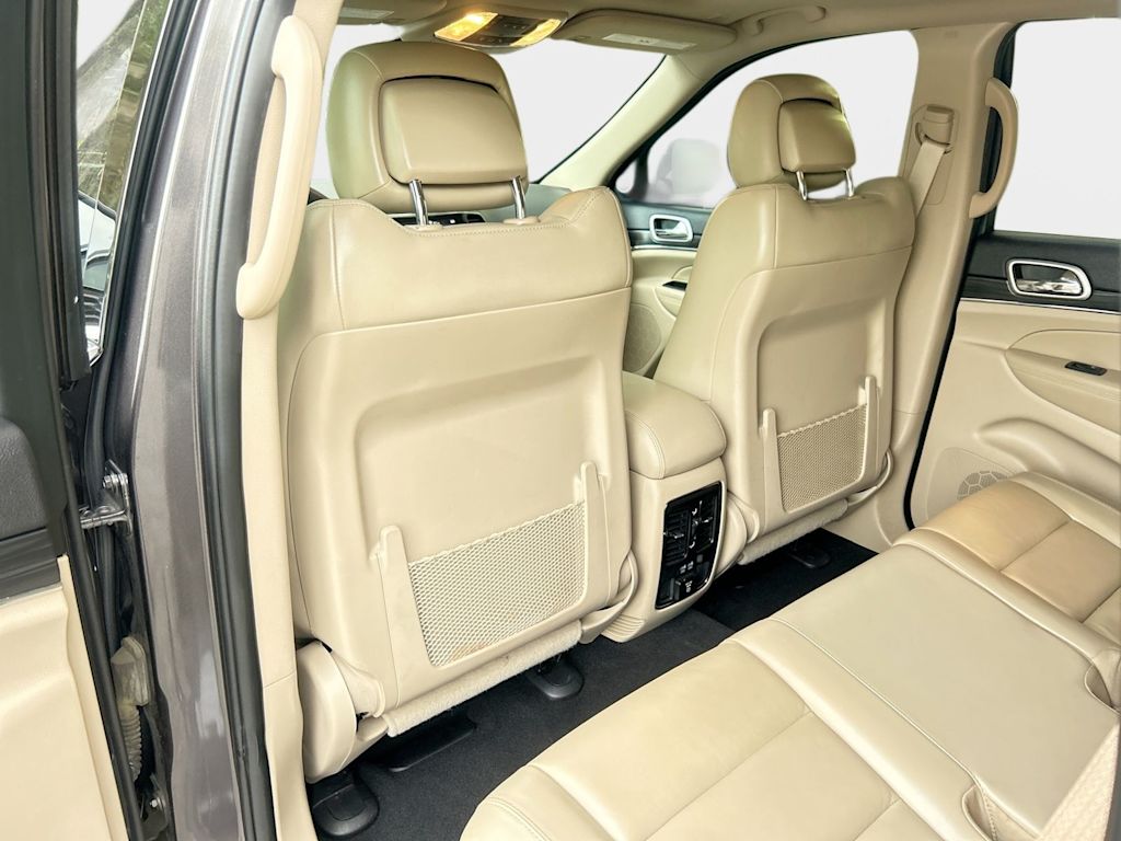 Thumbnail: 2019 Jeep Grand Cherokee - 9