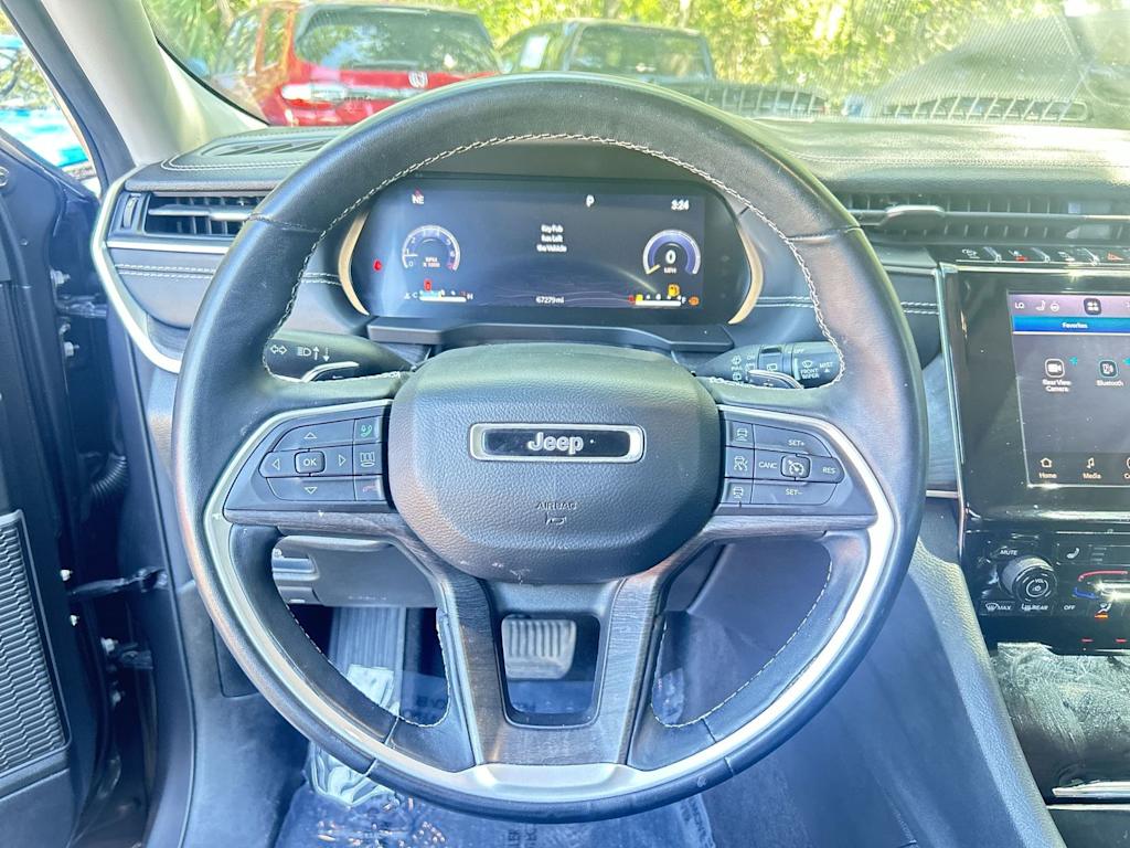 Thumbnail: 2022 Jeep Grand Cherokee - 9