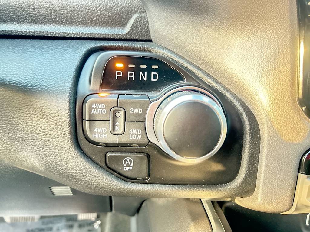 Thumbnail: 2024 RAM 1500 - 19