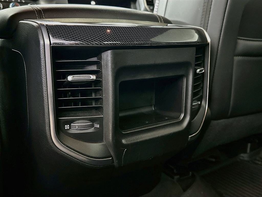 Thumbnail: 2020 RAM 1500 - 21