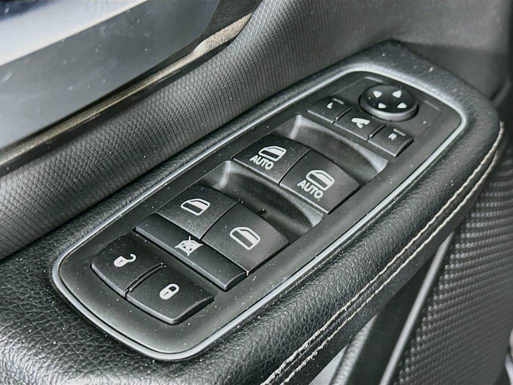 Thumbnail: 2020 RAM 1500 - 29