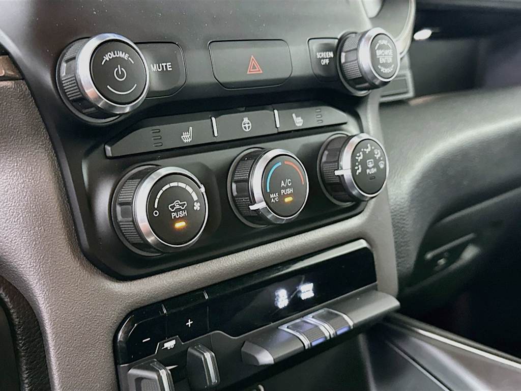 Thumbnail: 2020 RAM 1500 - 22