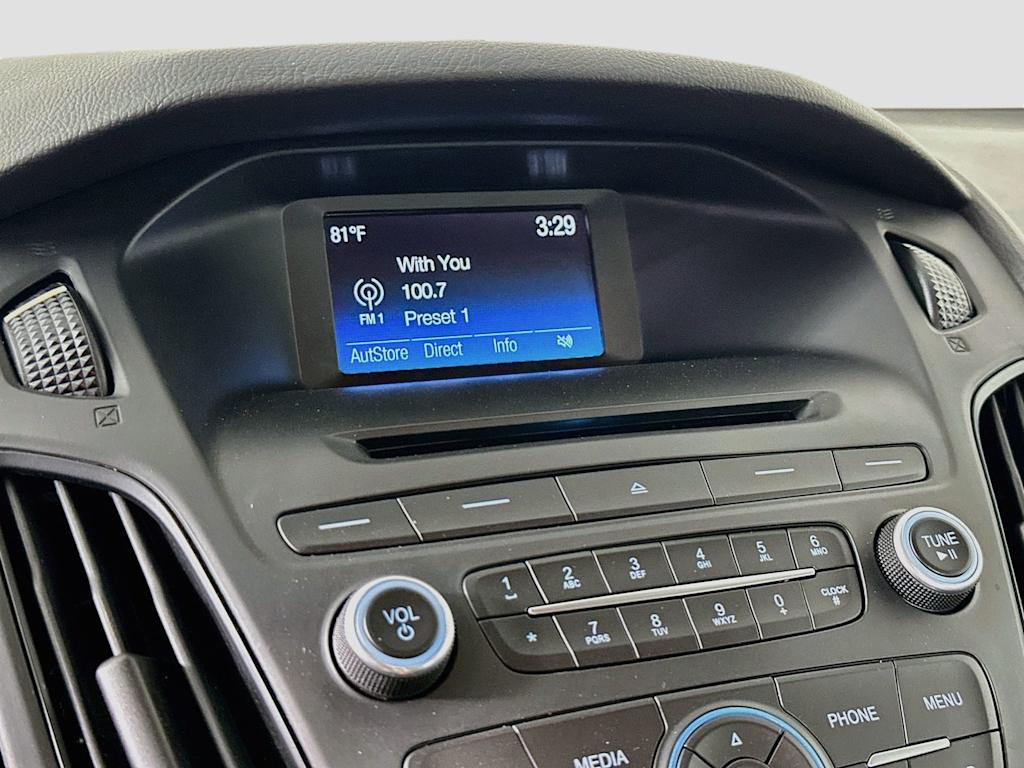 Thumbnail: 2016 Ford Focus - 15