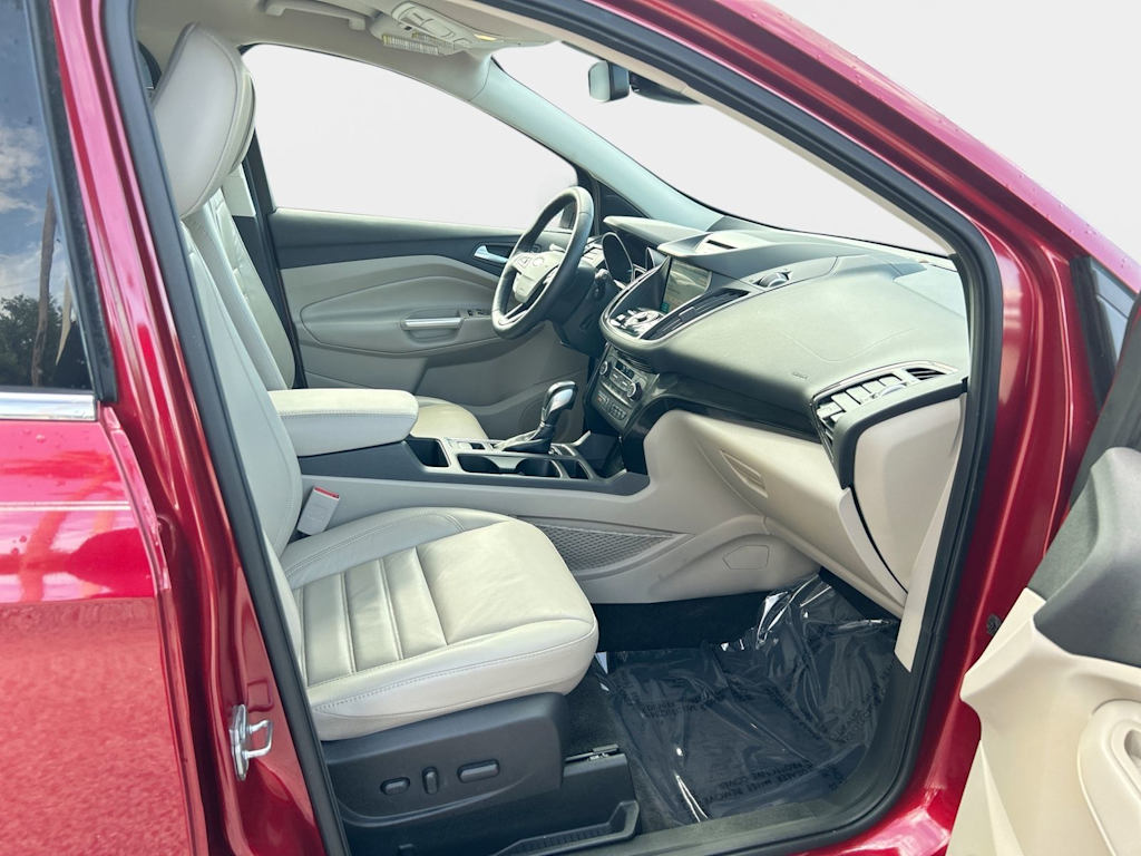 Thumbnail: 2018 Ford Escape - 19