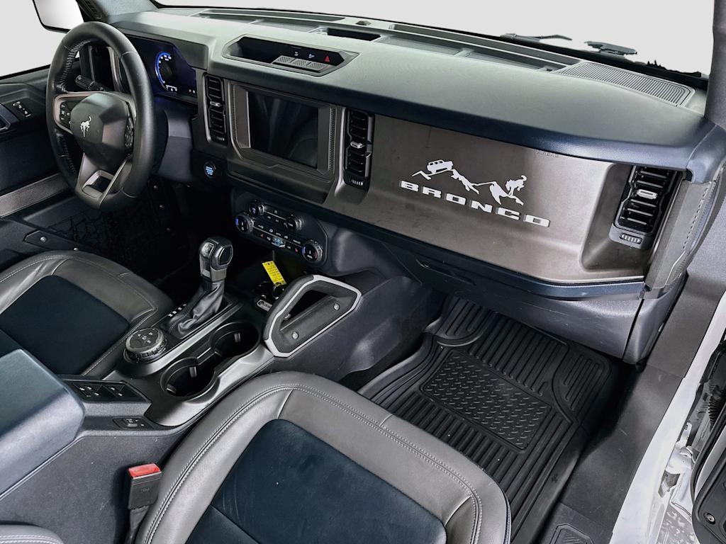 Thumbnail: 2022 Ford Bronco - 31