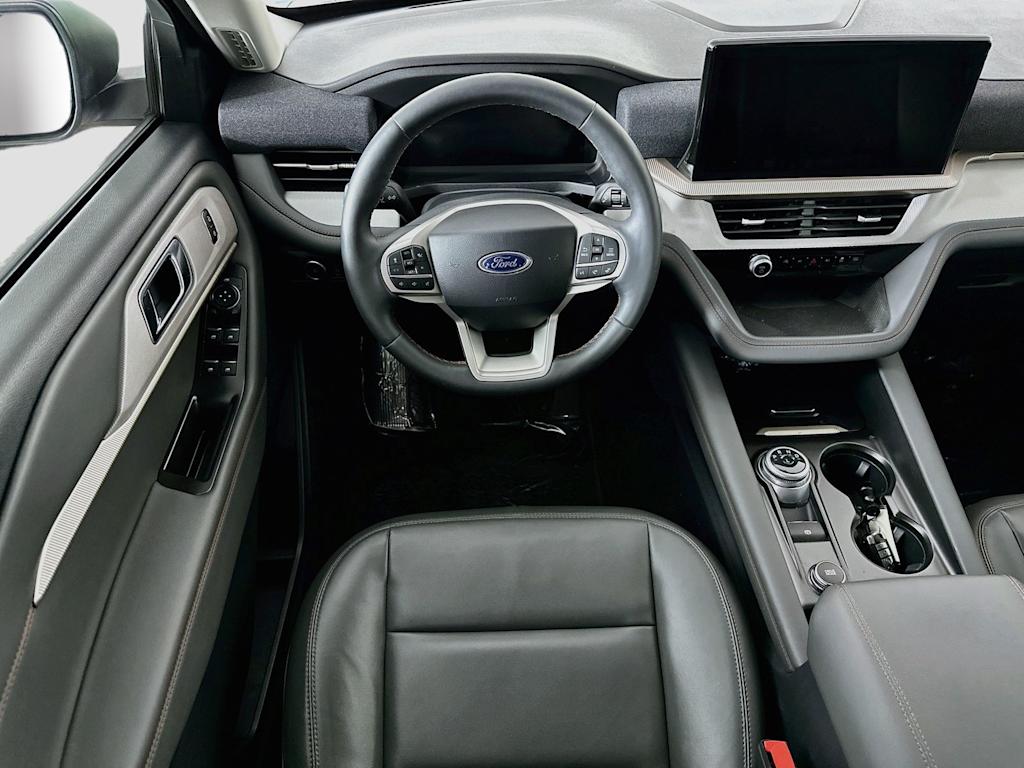Thumbnail: 2025 Ford Explorer - 10