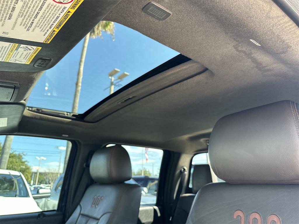 Thumbnail: 2016 Ford F-350 - 16