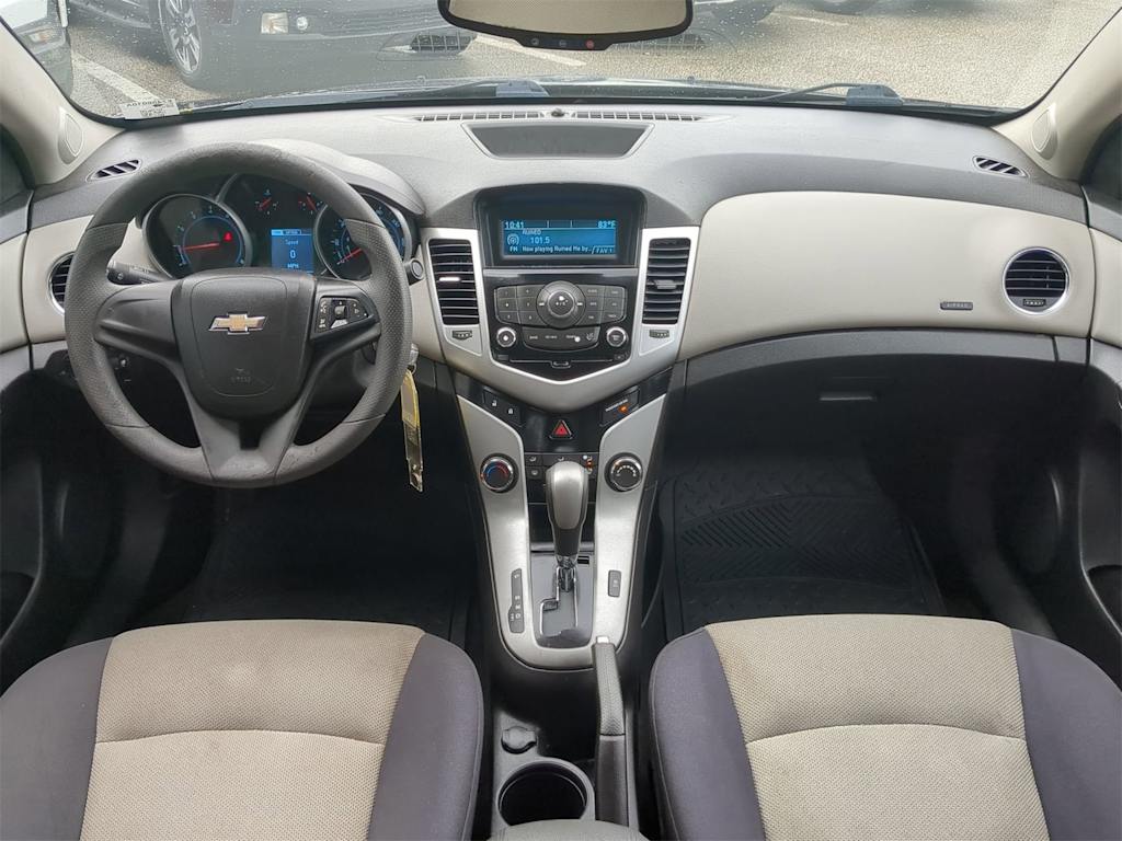Thumbnail: 2014 Chevrolet Cruze - 2