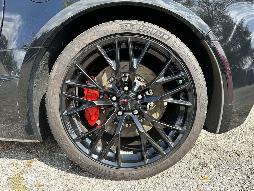 Thumbnail: 2017 Chevrolet Corvette - 8