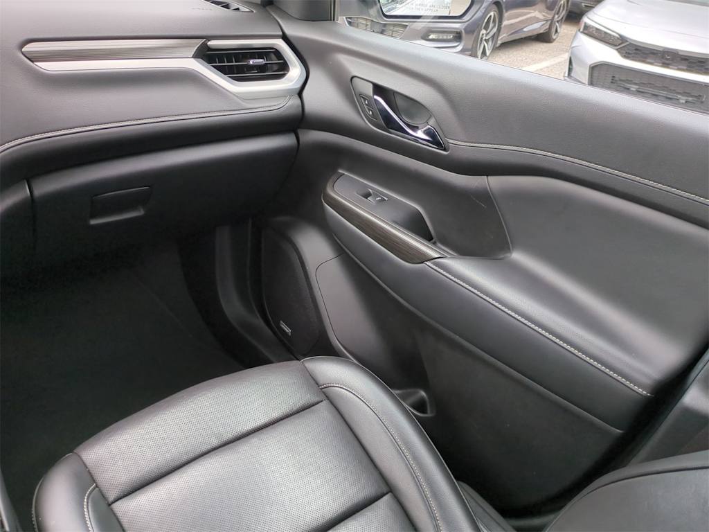 2023 GMC Acadia SLT 21