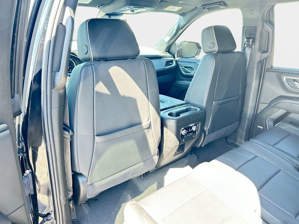 Thumbnail: 2024 GMC Yukon - 10