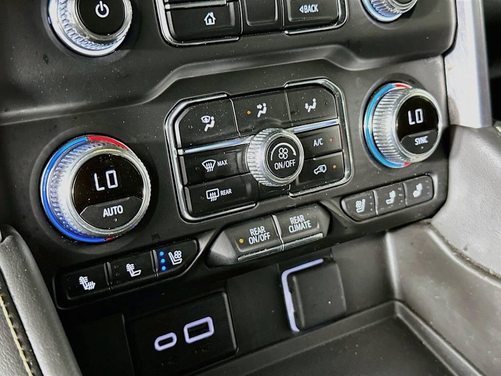 Thumbnail: 2024 GMC Yukon - 23