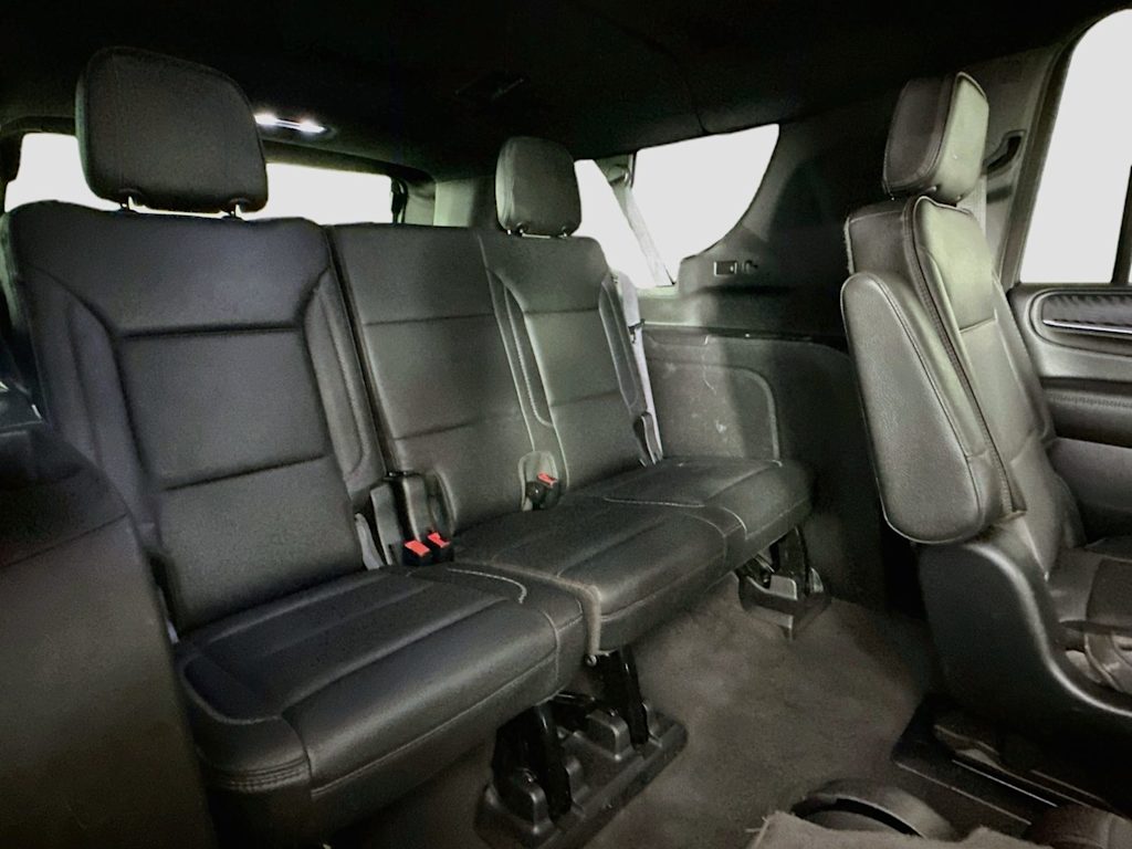 Thumbnail: 2023 GMC Yukon XL - 33