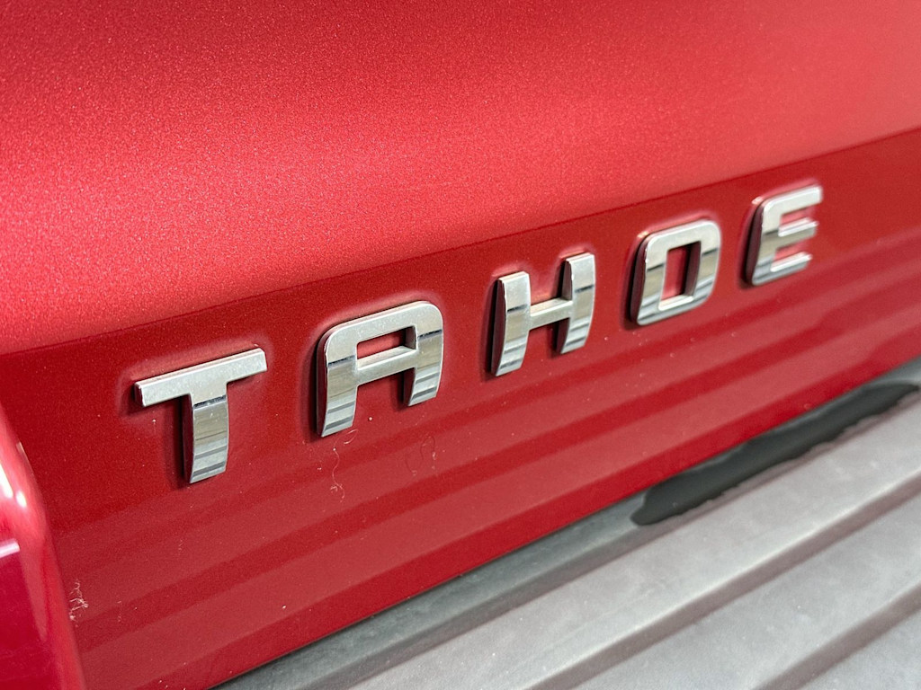 Thumbnail: 2015 Chevrolet Tahoe - 7