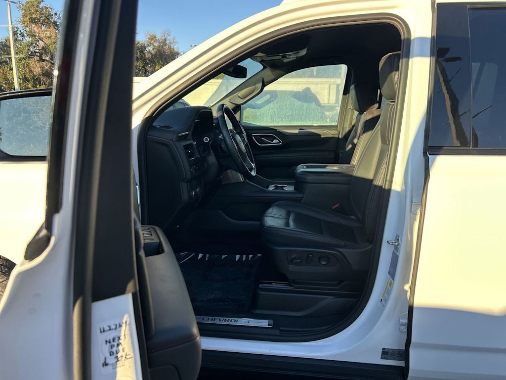 Thumbnail: 2024 Chevrolet Suburban - 20
