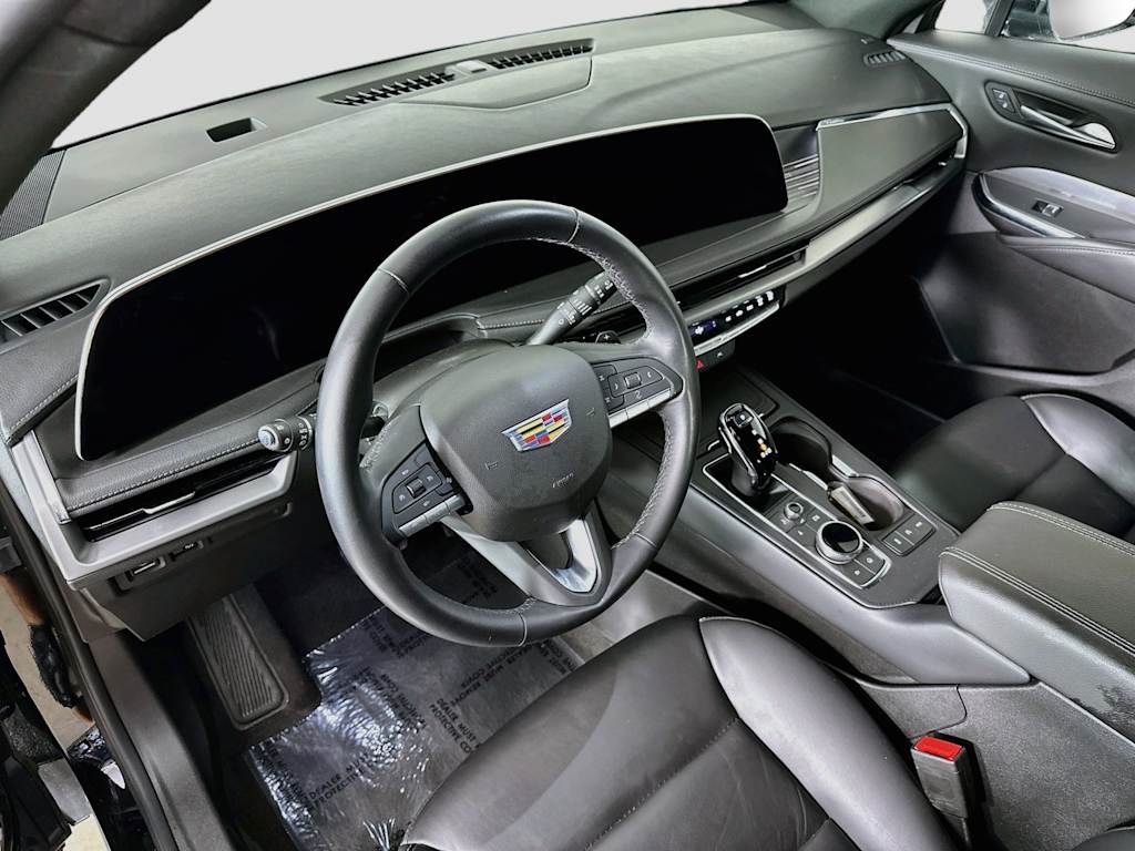 Thumbnail: 2025 Cadillac XT4 - 2