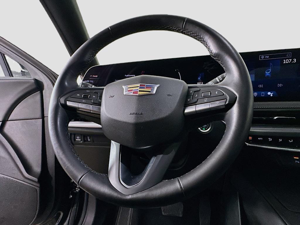 Thumbnail: 2025 Cadillac XT4 - 14