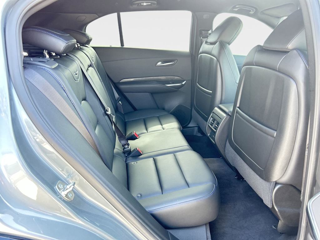 Thumbnail: 2024 Cadillac XT4 - 18