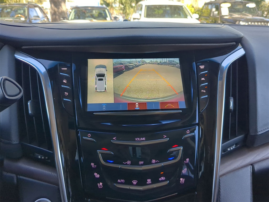 2018 Cadillac Escalade Premium 23